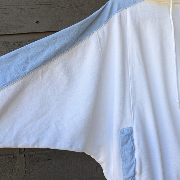 VTG 80s LizWear Oversized Hoodie Sweatshirt White Chambray Blue Medium - Picture 2 of 7